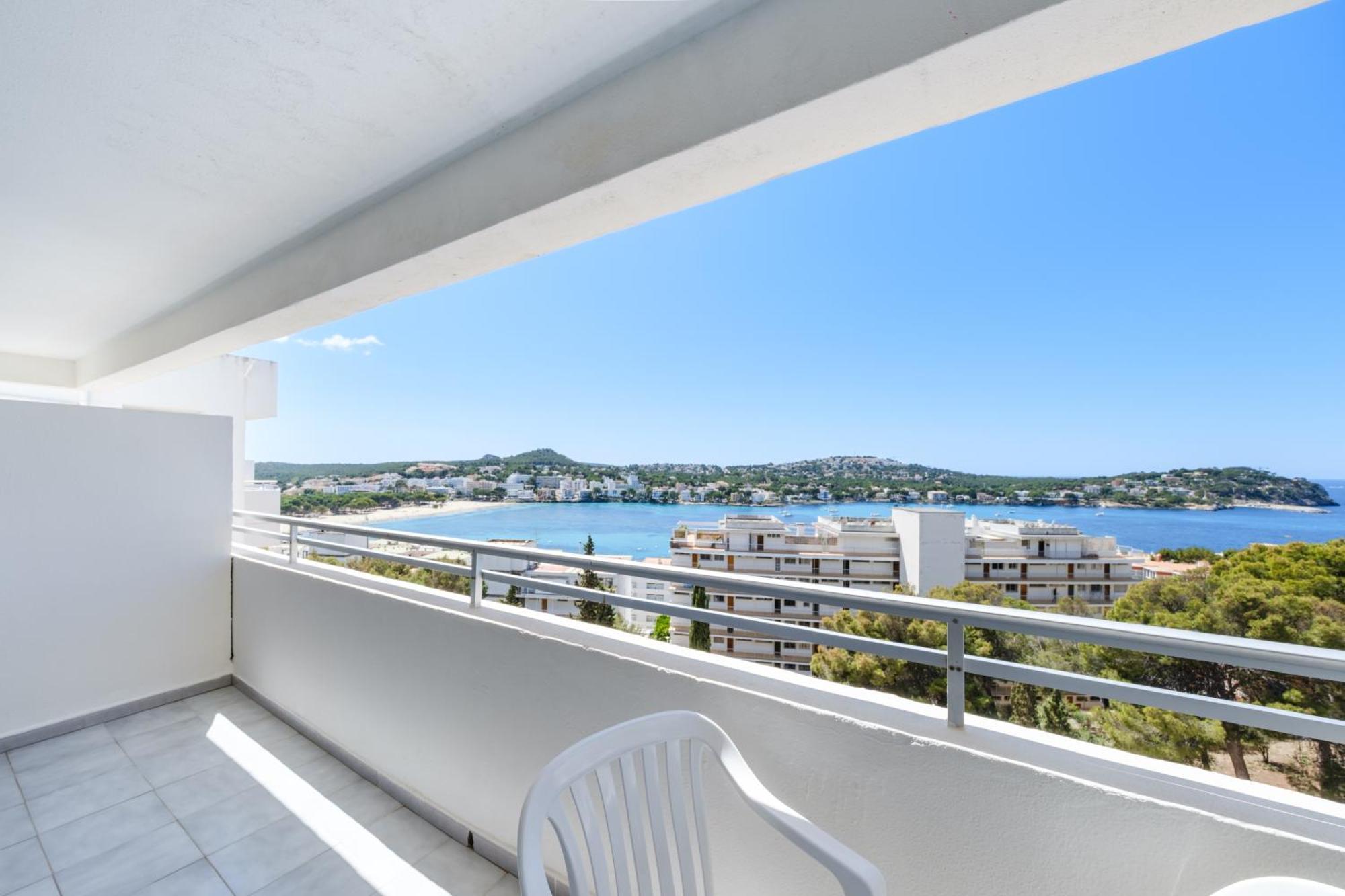 Apartamentos Vista Club Santa Ponsa Exterior photo